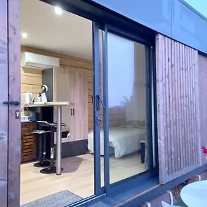  Appartement De Jardin Avec Piscine France