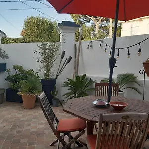  Appartement Grand Avec Patio France